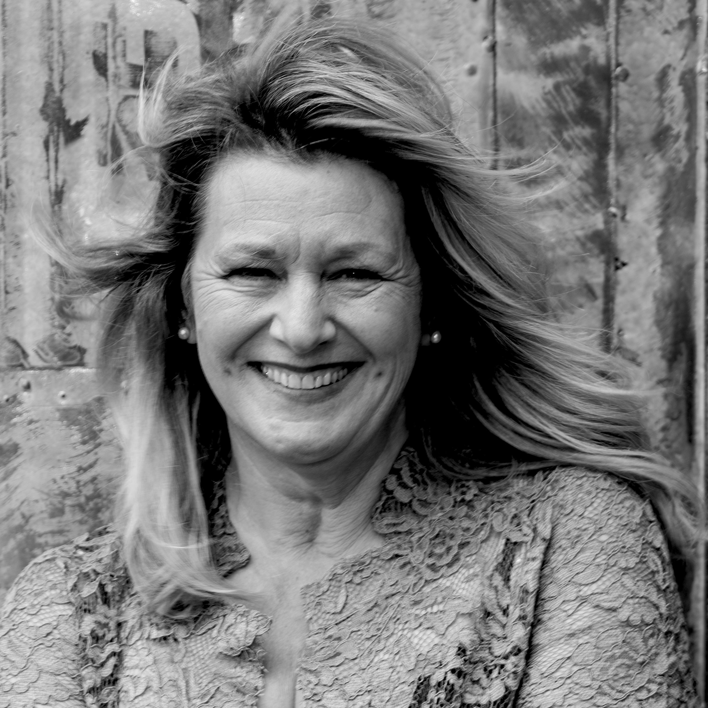 Anita Sanders - zang
